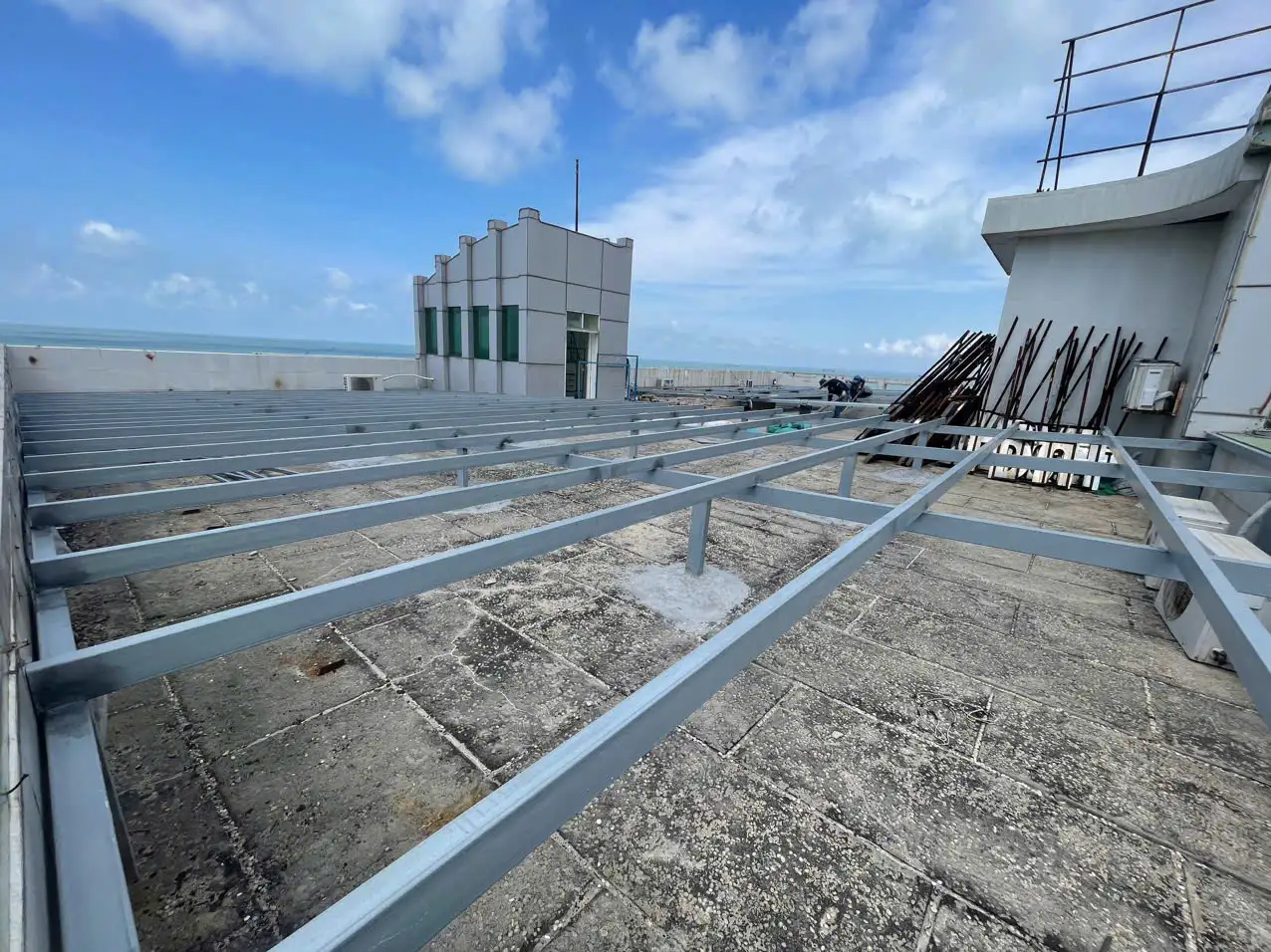 Công trình điện năng lượng mặt trời 110KWP tại khu du lịch Hồ Mây Park Vũng Tàu 23 Khung sat HM 1