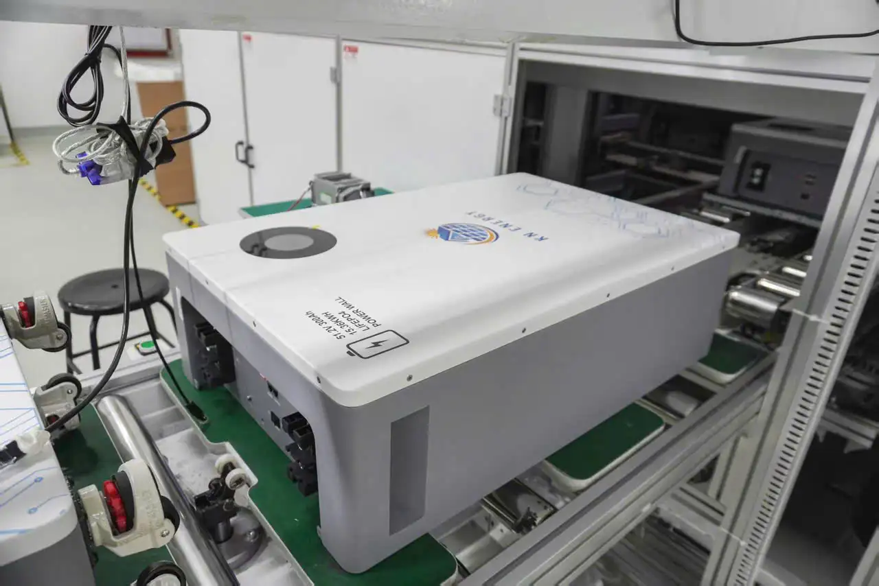 Pin lithium 300Ah 14,3Kw Cell EVE A+ tại kho Bà rịa Vũng Tàu 4 Solar Đức THiên Phát