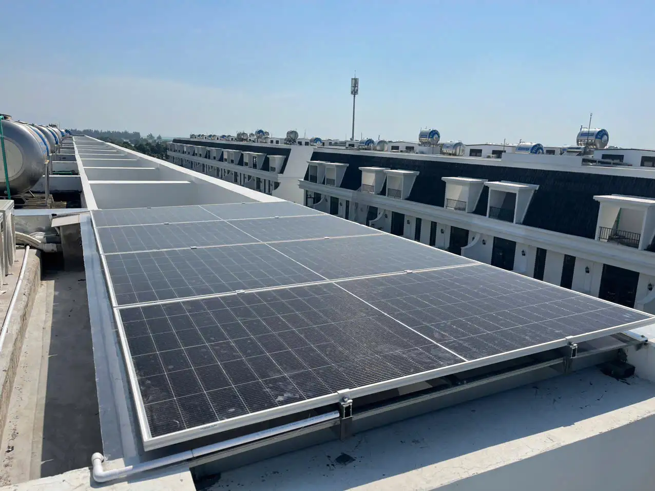 Điện năng lượng mặt trời có lưu trữ tại khu nghỉ dưỡng Lavida Vũng Tàu 11 Điện năng lượng mặt trời tại Bà rịa Vũng tàu